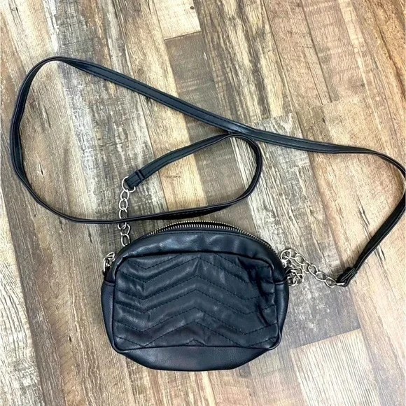 No Brand Crossbody Purse - Picture 2 of 4